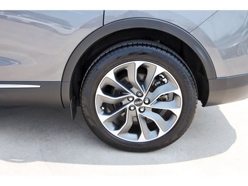 Used 2023 Lincoln Nautilus Reserve w/ Class II Trailer Tow Package AWD/4WD image 31