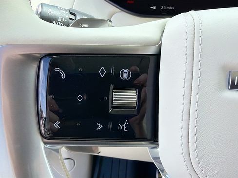New 2026 Land Rover Range Rover SE AWD/4WD image 37