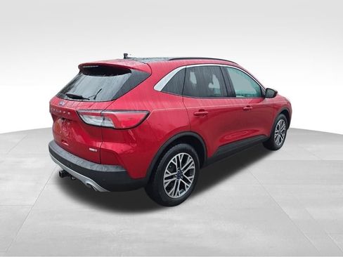 Certified 2020 Ford Escape SEL image 6