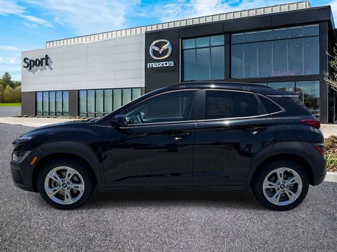 Used 2023 Hyundai Kona SEL w/ Cargo Package AWD/4WD image 7