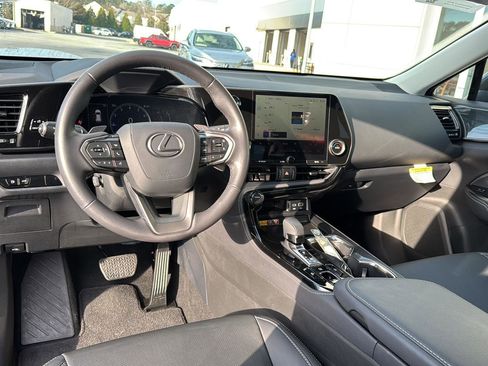 Certified 2025 Lexus NX 250 FWD w/ Towing Package (2000 Lbs) image 16