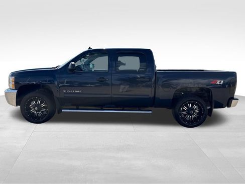 Used 2012 Chevrolet Silverado 1500 LT w/ All-Star Edition AWD/4WD image 3