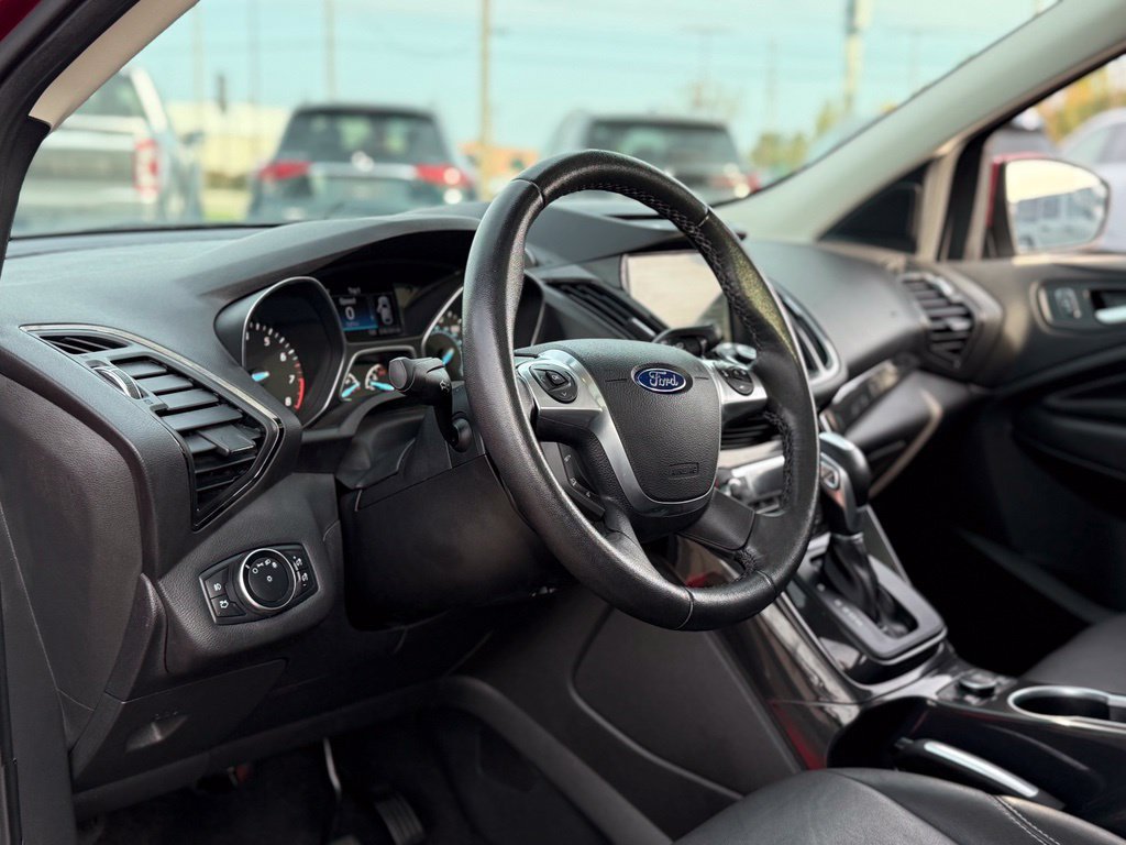 Used 2016 Ford Escape Titanium AWD/4WD image 11