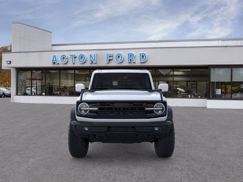 New 2025 Ford Bronco Outer Banks w/ Sasquatch Package image 6