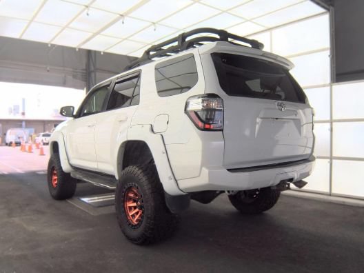 Used 2016 Toyota 4Runner SR5 RWD image 3