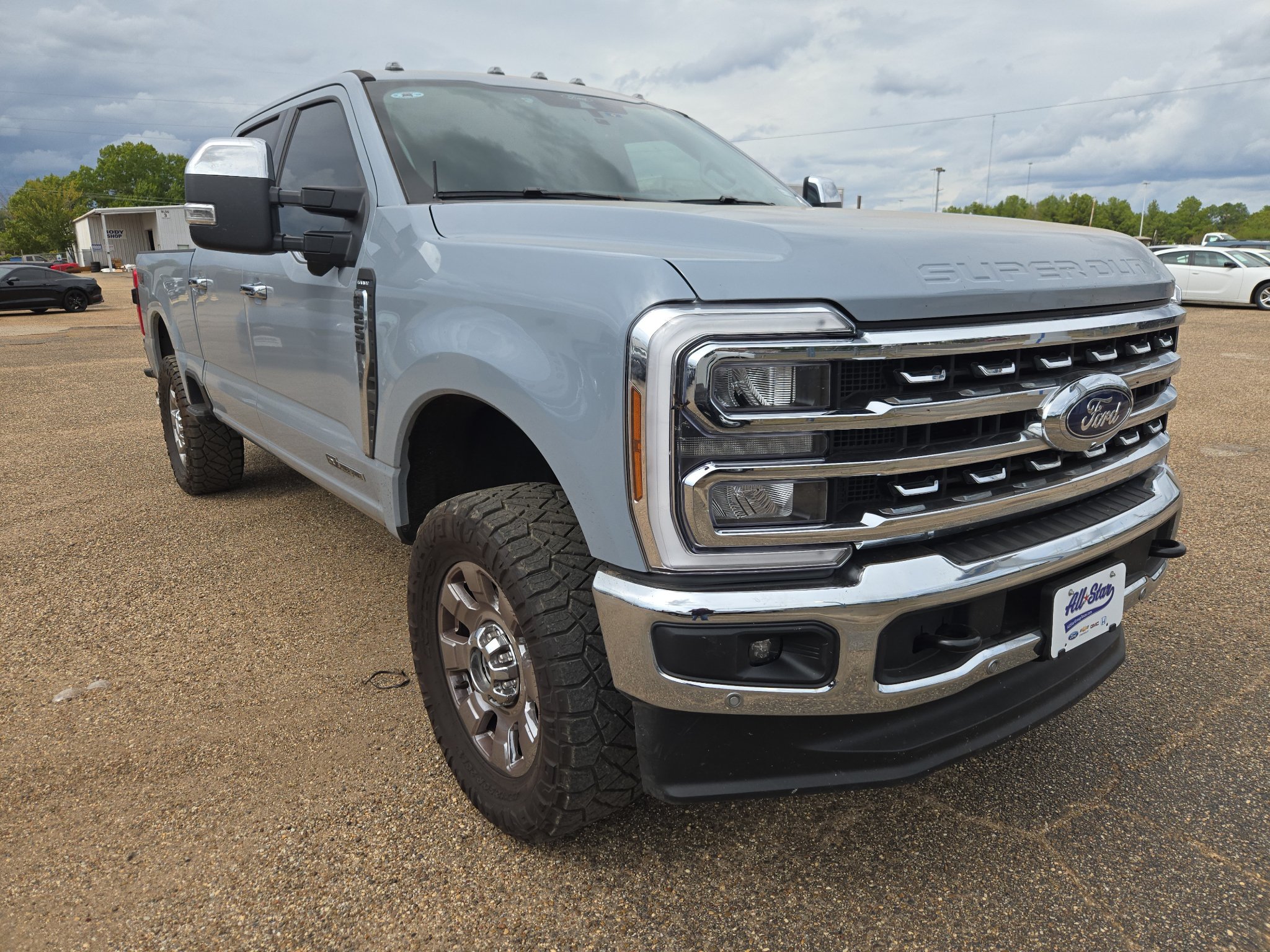 Used 2025 Ford F250 Lariat w/ Lariat Ultimate Package AWD/4WD image 7