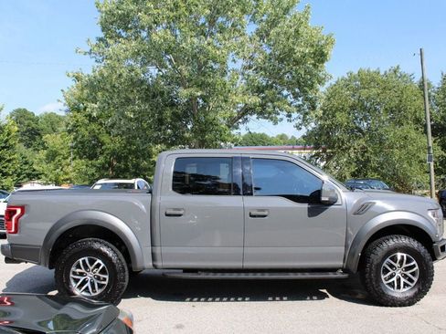 Used 2018 Ford F150 Raptor w/ Equipment Group 802A Luxury AWD/4WD image 5