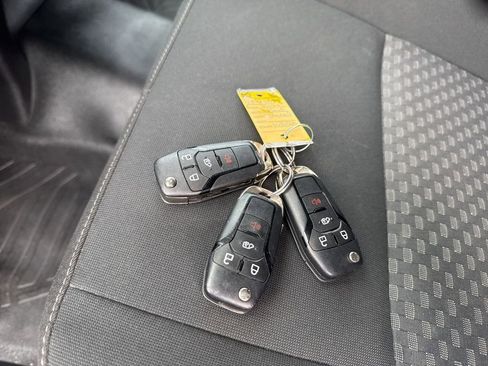 Used 2023 Ford Transit 250 Low Roof w/ Exterior Upgrade Package image 27