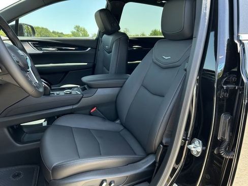New 2025 Cadillac XT5 Premium Luxury image 26