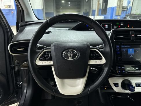 Used 2017 Toyota Prius Prime Plus image 18