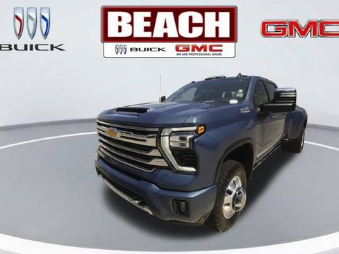 Used 2024 Chevrolet Silverado 3500 High Country AWD/4WD image 7