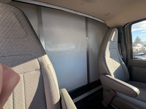 Used 2023 GMC Savana 3500 Extended w/ Power Convenience Package image 27