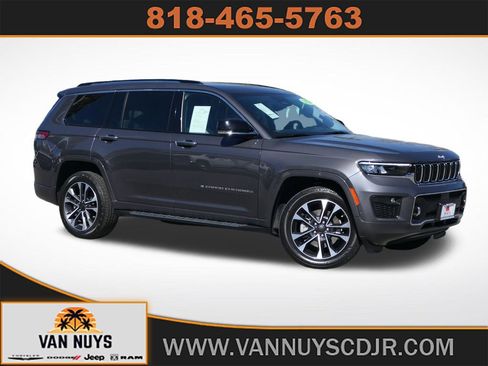 Used 2021 Jeep Grand Cherokee L Overland w/ Luxury Tech Group IV image 1