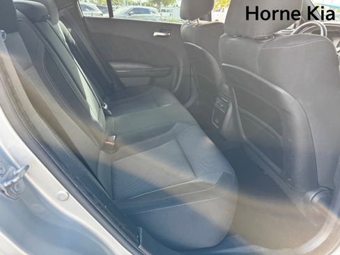 Used 2019 Dodge Charger SXT image 25