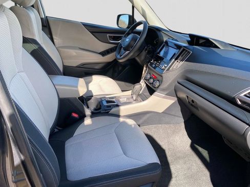 Used 2022 Subaru Forester image 21