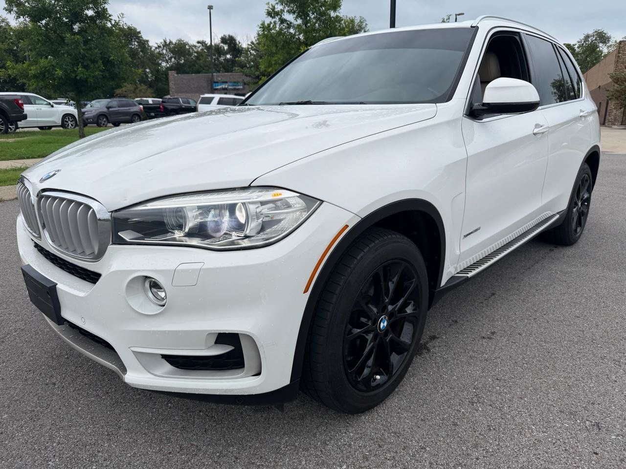 Used 2017 BMW X5 xDrive35i AWD/4WD image 1