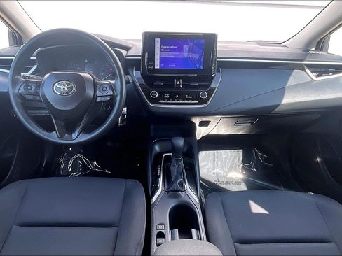 Used 2025 Toyota Corolla LE FWD image 19