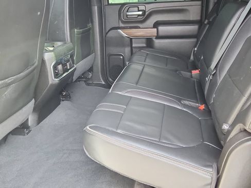Used 2023 Chevrolet Silverado 2500 High Country w/ Z71 Off-Road Package AWD/4WD image 10