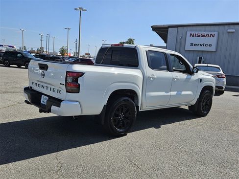 New 2026 Nissan Frontier SV w/ All-Weather Content Package image 11