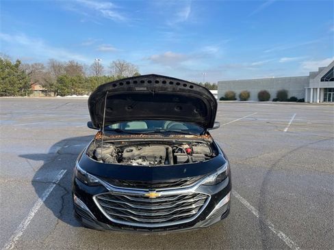 Used 2020 Chevrolet Malibu LS image 26