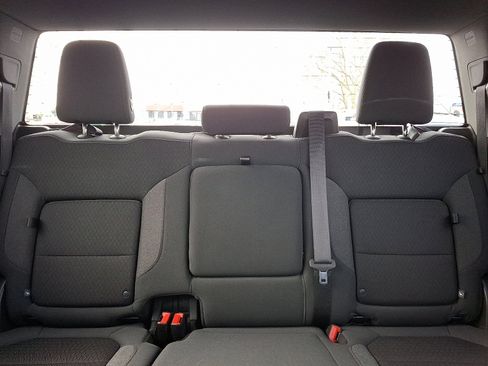 Used 2021 Chevrolet Silverado 1500 LT Trail Boss w/ Bed Protection Package image 19