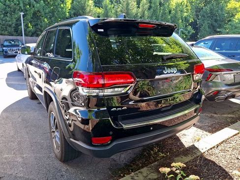Used 2020 Jeep Grand Cherokee Limited AWD/4WD image 6