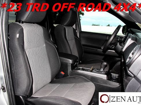 Used 2023 Toyota Tacoma TRD Off-Road image 32