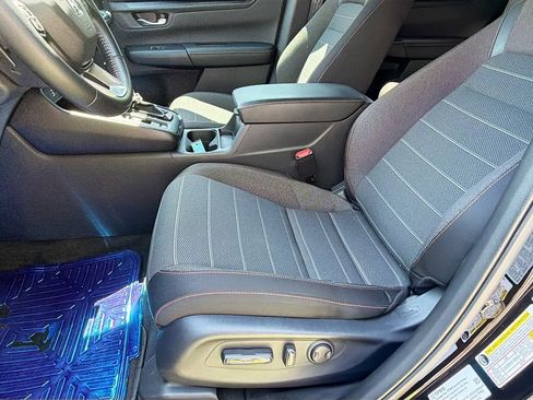 Used 2025 Honda CR-V Sport image 27