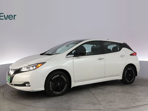 Used 2024 Nissan Leaf SV Plus FWD image 18