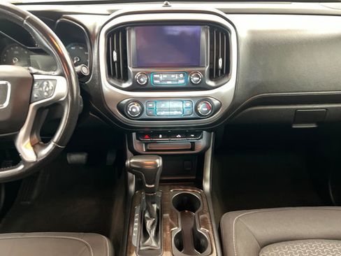 Used 2017 GMC Canyon SLE AWD/4WD image 13