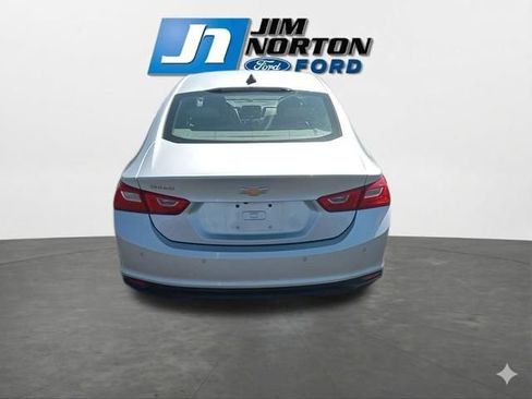 Used 2019 Chevrolet Malibu LS w/ Driver Confidence Package image 8