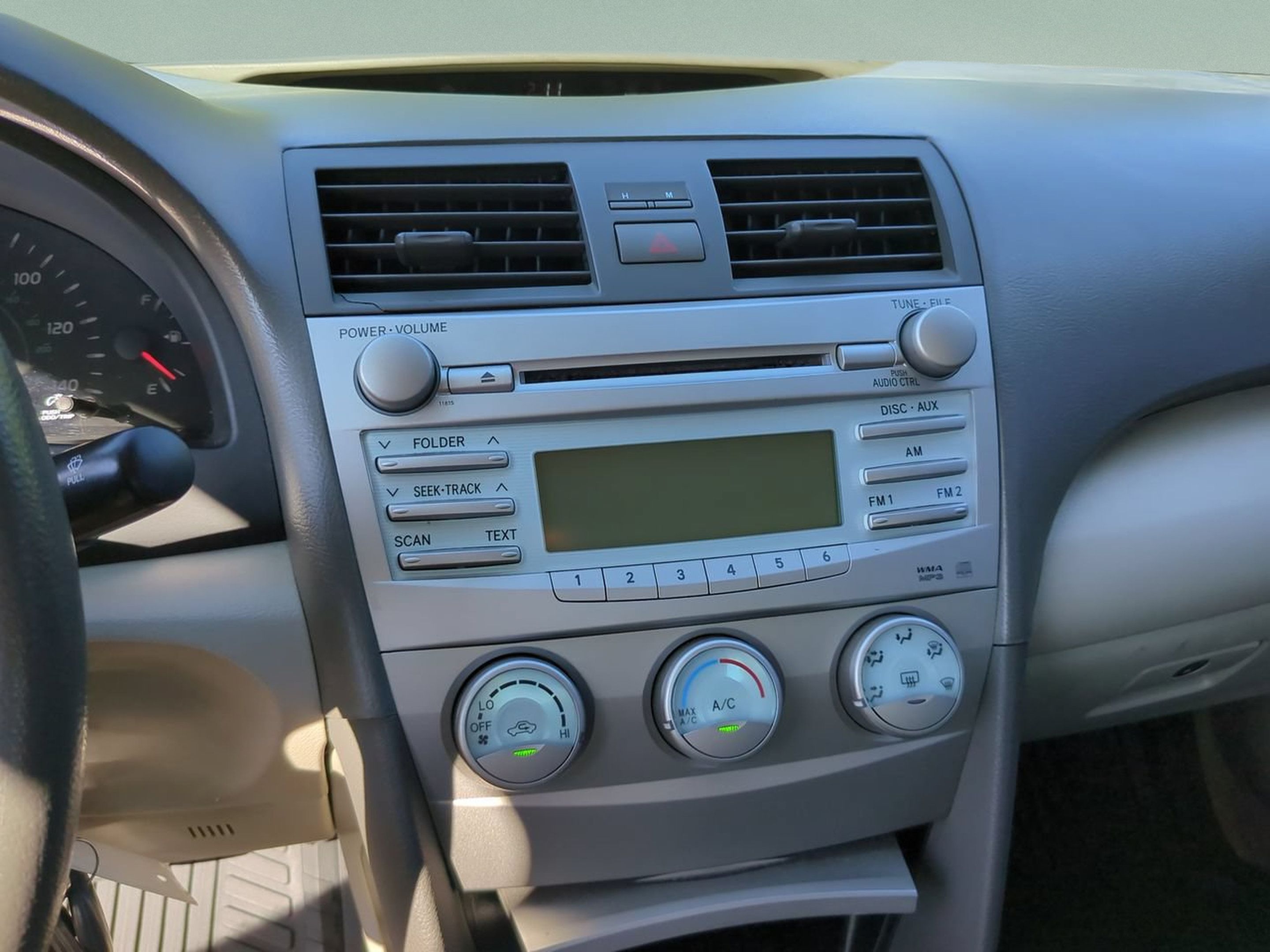 Used 2007 Toyota Camry LE FWD image 23