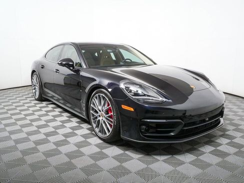 Used 2023 Porsche Panamera 4S w/ Premium Package image 27