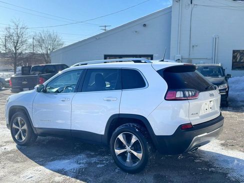 Used 2019 Jeep Cherokee Limited image 4
