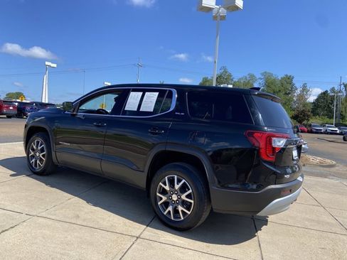 Used 2021 GMC Acadia SLE FWD image 14