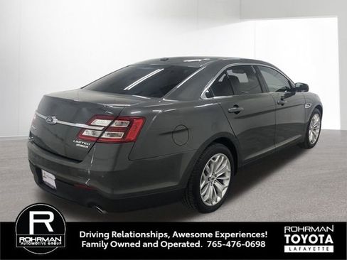 Used 2017 Ford Taurus Limited FWD image 6