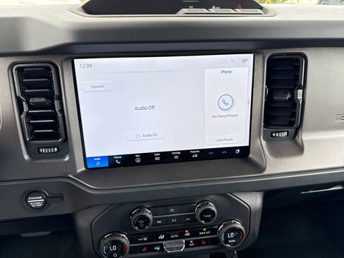 New 2025 Ford Bronco Big Bend image 10