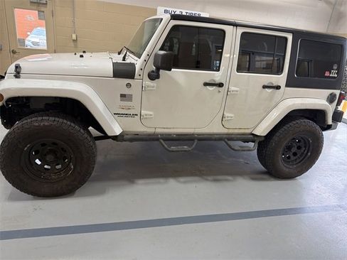 Used 2013 Jeep Wrangler Unlimited Sahara w/ Dual Top Group image 5