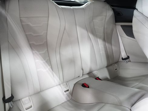 Used 2020 BMW 840i Convertible w/ M Sport Package RWD image 19