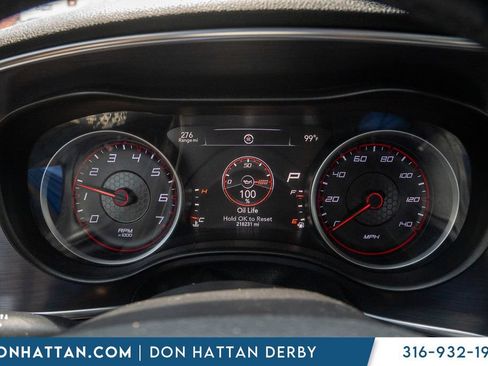 Used 2015 Dodge Charger SE w/ Popular Equipment Group RWD image 6