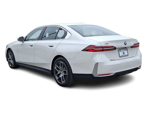 Used 2026 BMW 530i xDrive 530i xDrive image 4