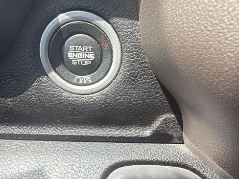 Used 2024 RAM 2500 Laramie AWD/4WD image 34
