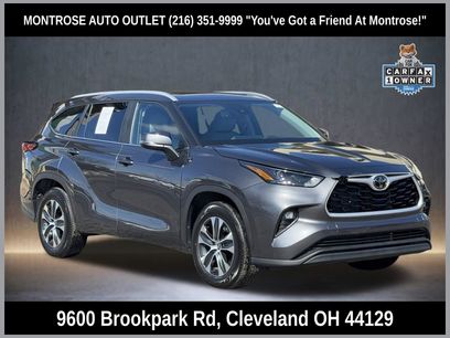 Used 2023 Toyota Highlander XLE