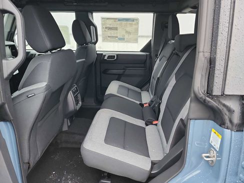 New 2025 Ford Bronco 4-Door image 15