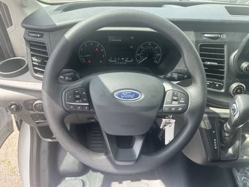 Used 2024 Ford Transit 350 image 32