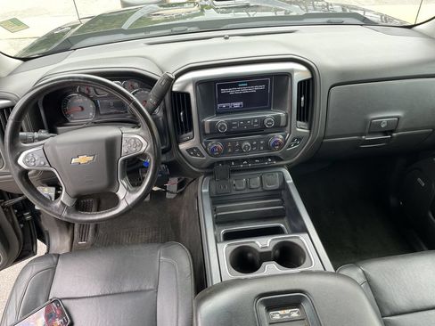 Used 2017 Chevrolet Silverado 1500 LTZ Z71 w/ LTZ Plus Package AWD/4WD image 15