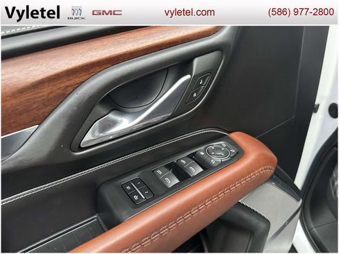 Certified 2023 GMC Yukon Denali Ultimate image 19