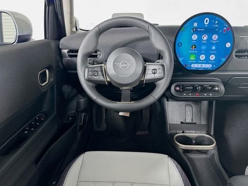 Certified 2025 MINI Cooper S image 18