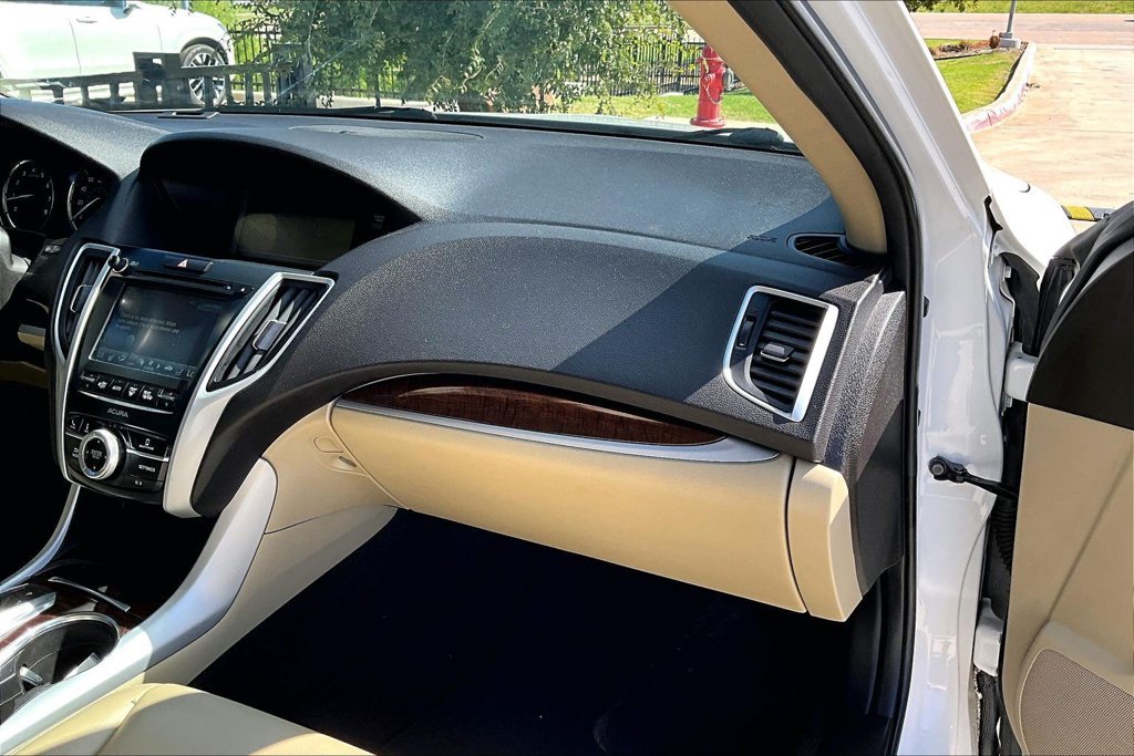 Used 2020 Acura TLX V6 FWD image 18