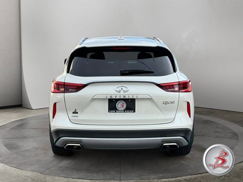 Used 2019 INFINITI QX50 Essential w/ Premium Heat Package image 6